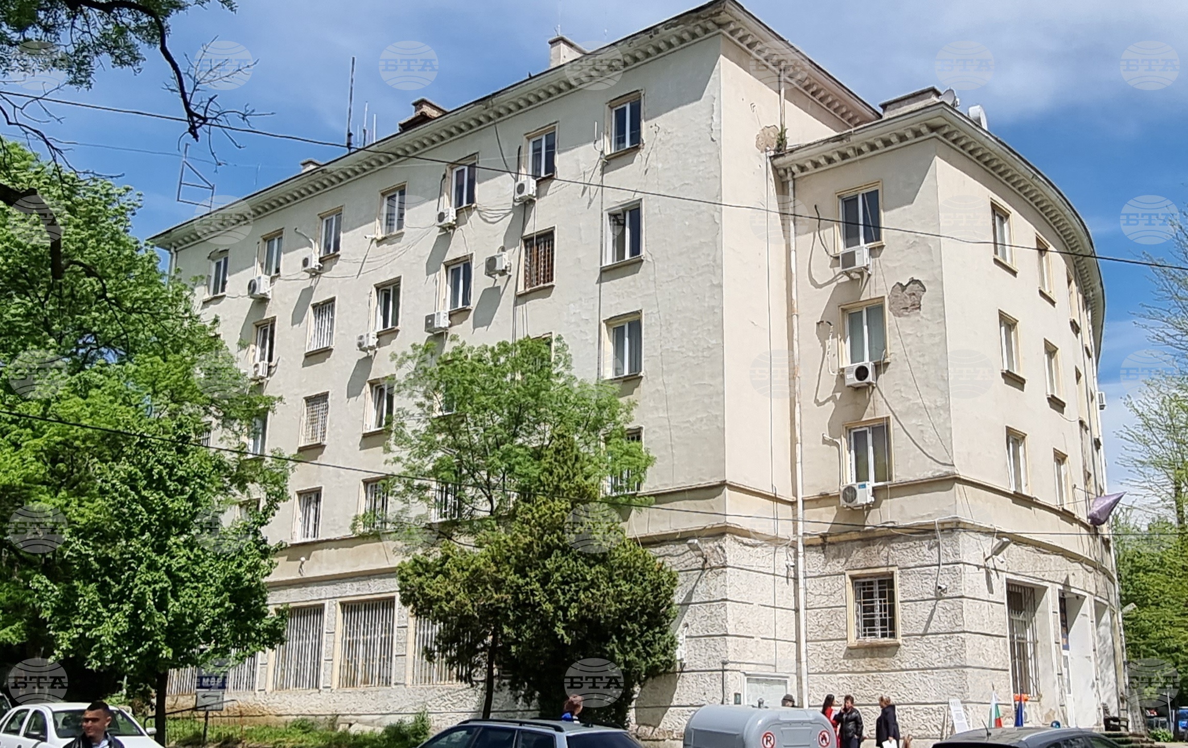 В пернишкия квартал „Рудничар“ са изгорели пет постройки тип барака, които са били използвани за живеене