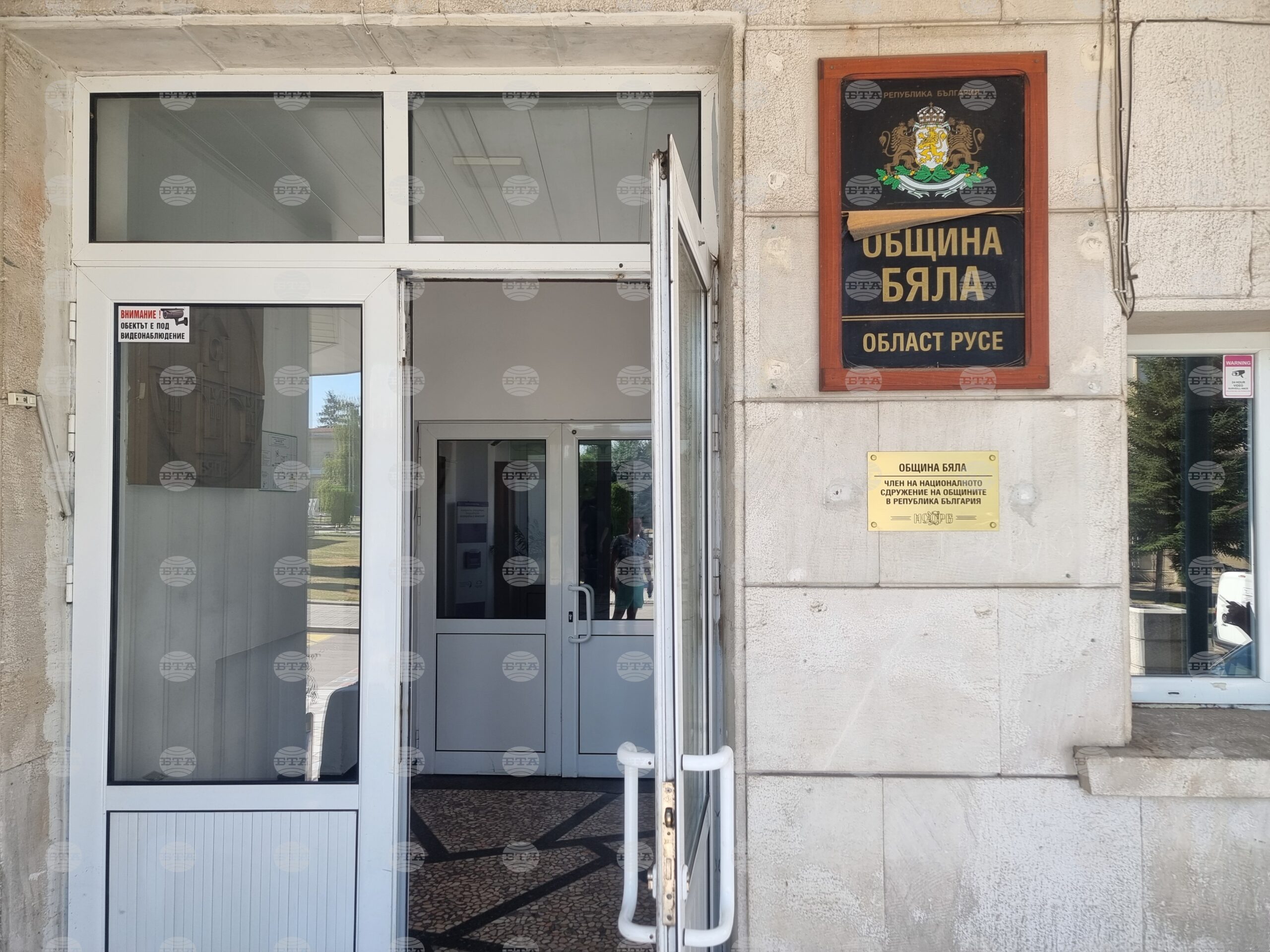 Общинските съветници в Бяла заседаваха извънредно заради одобрен европроект на стойност около 600 хиляди евро