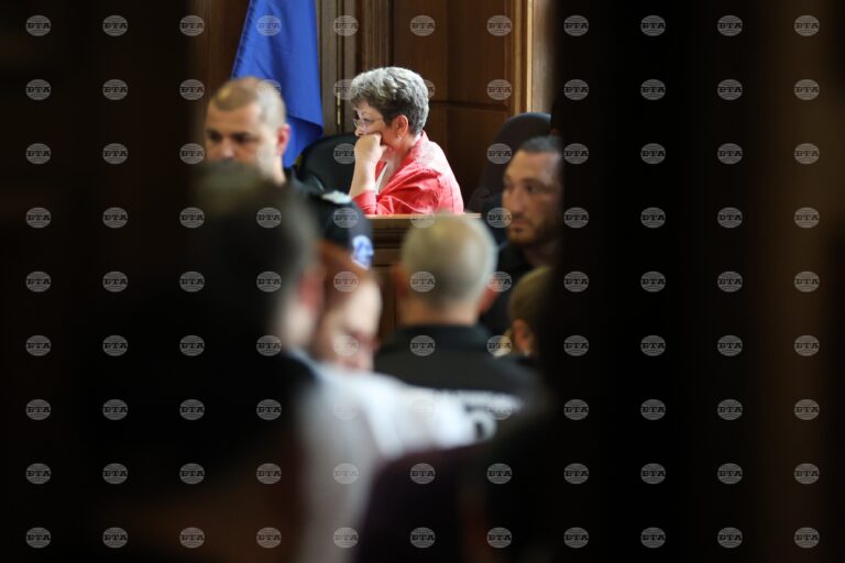С призив да не се прави политика в съдебната зала започна заседанието на Софийския апелативен съд за мярката на варненския кмет