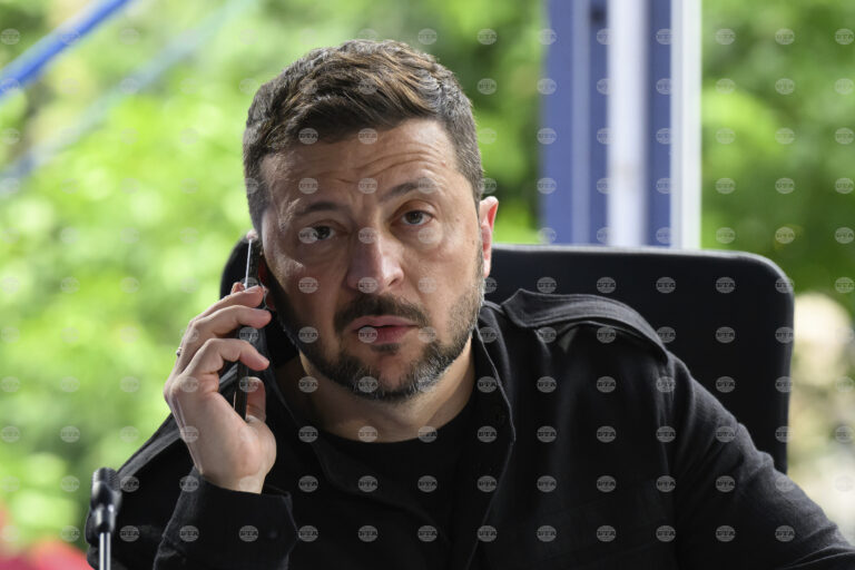 Зеленски заяви, че е обсъдил с Тръмп санкциите срещу Русия и споразумението за дронове